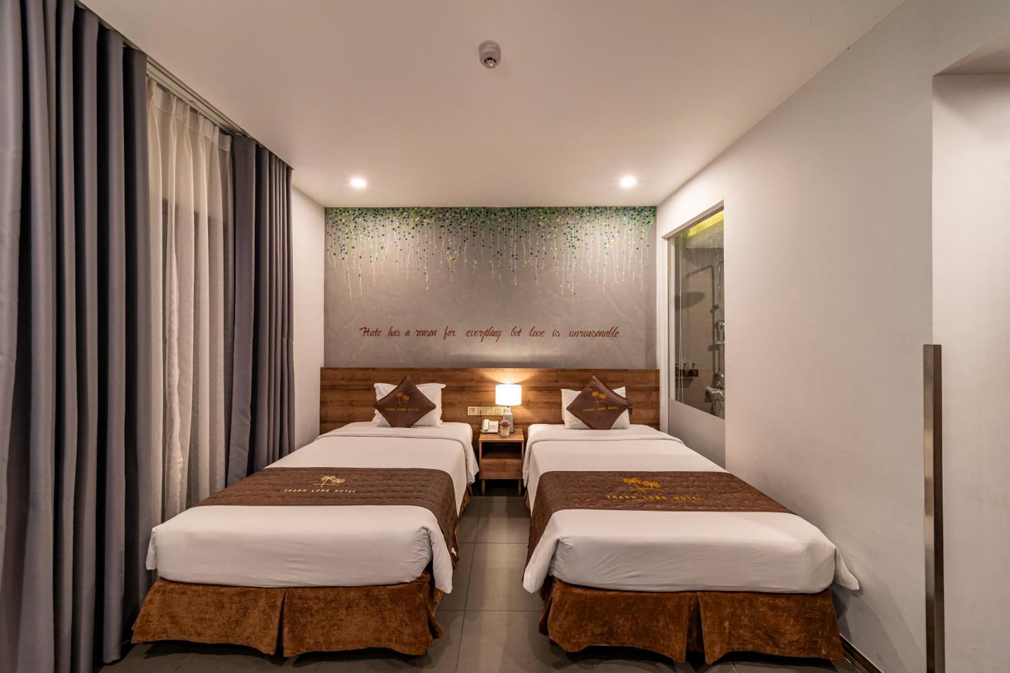 Thanh Long - Tra Khuc 3* Ho Chi Minh City